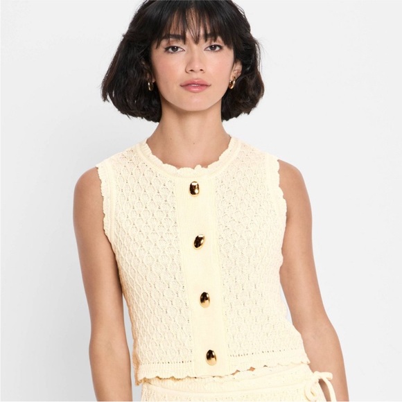Cream Sleeveless Knit Top Gold Buttons XS New Future Collective Crochet Vest New - Picture 3 of 8
